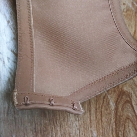 Bra - Picture 6 of 12